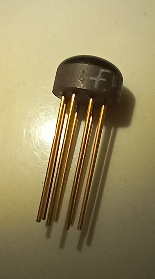 Vintage Fairchild RTL uL923 micrologic JK flip flop IC/NOS/8 pin Glob-top/Rare
