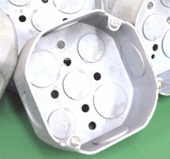 4″ x 1.5″ Octagon Electrical J-Box STEEL 3/4″ KO Raco 126 TP276 NEW 54151-3/4
