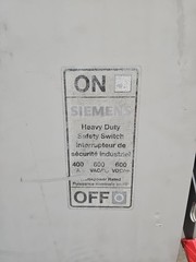 SIEMENS HNF365RA 400A DISCONNECT N3R NON FUSE