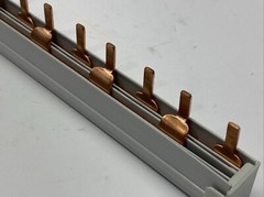 Siemens 5ST3 704 Touch-Safe Busbar 2-Phase 16mm