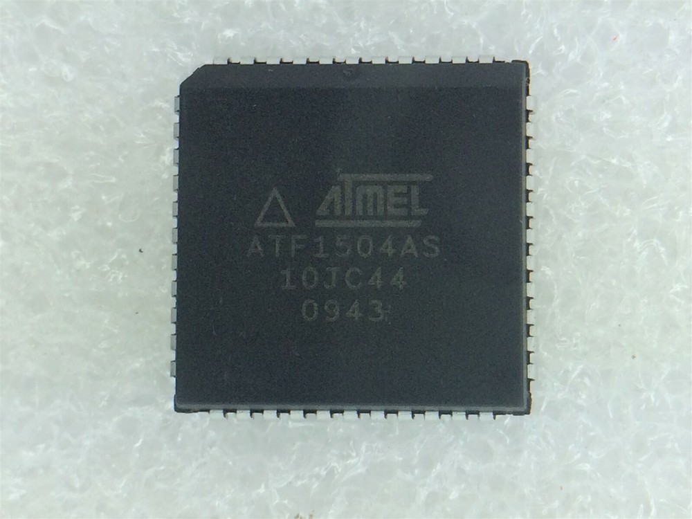 ATF1504AS-10JC44 ATMEL IC CPLD 64MC 10NS 44PLCC 2 PIECES