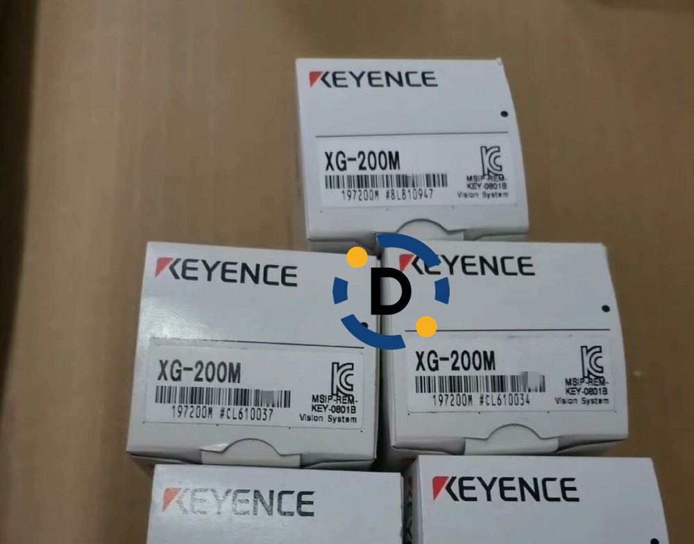 New KEYENCE XG-200M industrial image sensor