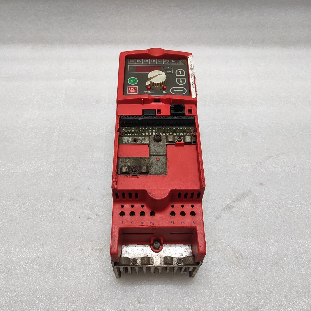 SEW EURO DRIVE MC07A005-5A3-4-00 INVERTER DRIVE 0.55kW 0.75HP