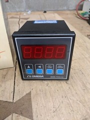 OMEGA TEMPERATURE CONTROLLER DISPLAY PHCN-410 HIM