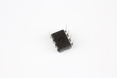 5 Pcs NE555P NE555 DIP-8 High Precision Oscillator Timer IC