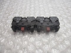 SIEMENS 3SB3400-0K CONTACT BLOCK LOT OF 2 NSNP