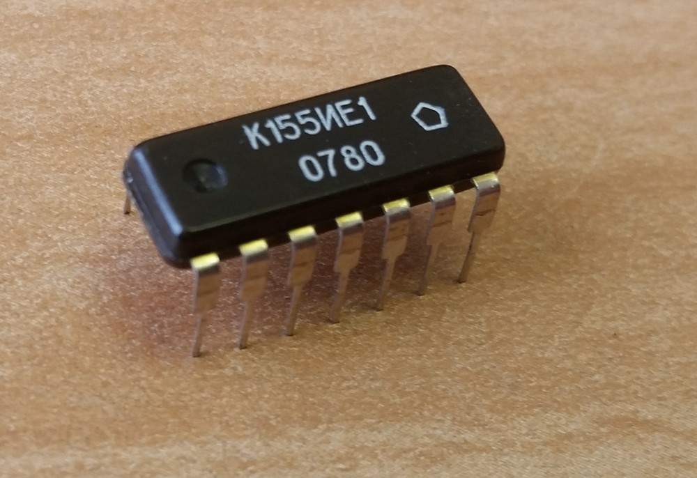 IC K155IE1 DIP14 USSR NOS (Lot of 20 pcs)