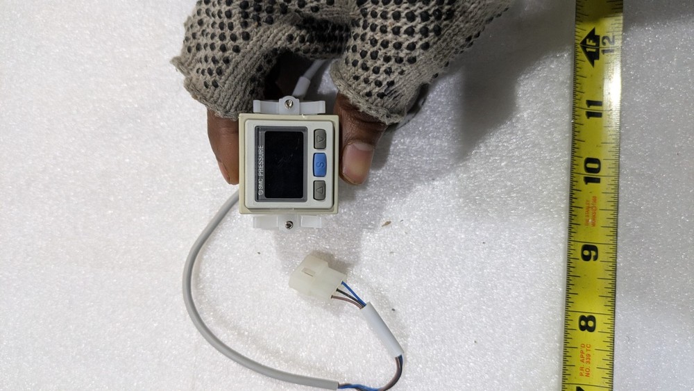 SMC PRESSURE A2031 CLASS 2 4 0MA SWITCH