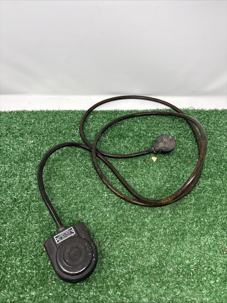 491-SC3 LINEMASTER – Compact Foot Switch, Electrical Single Pedal Momentary