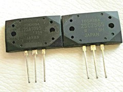 1 PAIR 2SC2565+2SA1095 PNP+NPN SI AUDIO PWR AMPNew Original TOSHIBA
