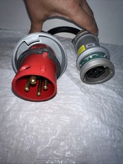 HUBBELL 430P7W-30A-30-7 1/2HP 480 Vac. With Appleton ARC3034BC Paired Used.
