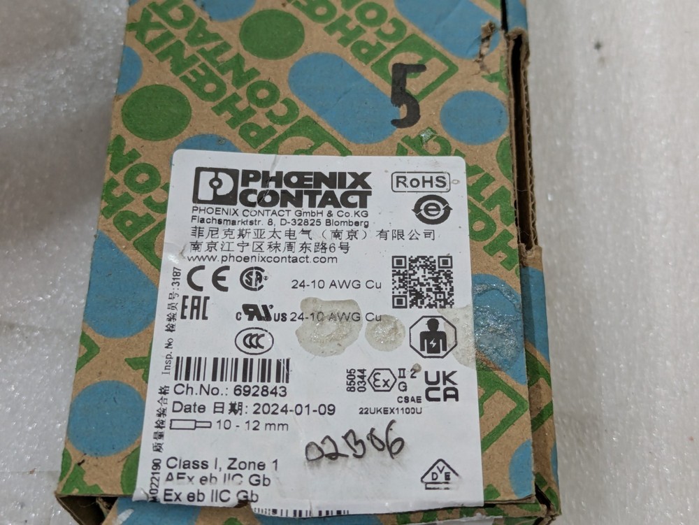 PHOENIX CONTACT PT 4-PE 3211766 (LOT OF 5)