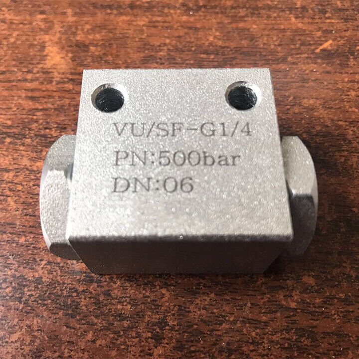 1PCS New Small 3-Way Female Hydraulic Shuttle Valve VUSF-G1/4 G3/8 G1/2 G3/4 G1