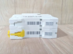 2PCS LOT – Schneider A9N61526 miniature circuit breaker-C60H – 2Poles-6A-C curve