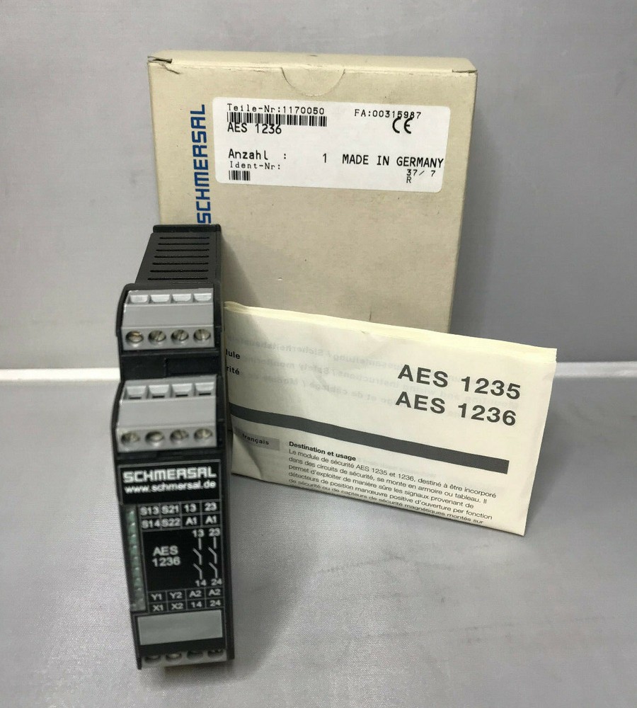 Schmersal Safety Door Guard Security Module AES1236 24VDC NEW Original Packaging