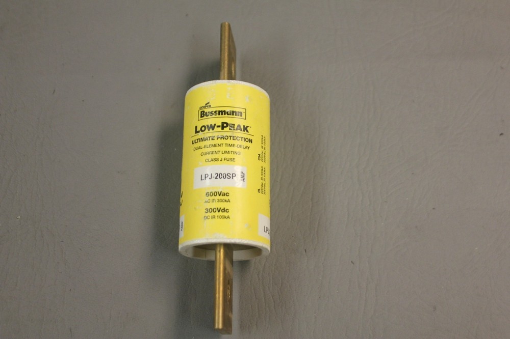 BUSSMANN LPJ-200SP LOW PEAK CURRENT LIMITING FUSE