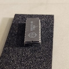 Fire F B X00175-00 9150 IC EEProm Firmware Control Chip 28 Pin Fisher Berkeley