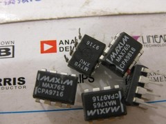 1X MAX765CPA -5V/-12V/-15V or Adjustable, High-Efficiency Low IQ DC-DC Inverters
