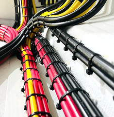 16 Gauge AWG 10 – 400′ FT. Primary Remote Wire Stranded Copper Clad Aluminum LOT