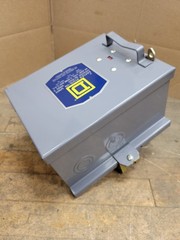 Square D SD-9352 Safelex Plug-in Unit Busway Bus Plug 60A 3PH 3W 240V 15HP