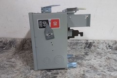GE SB47ED6G 600VAC 70 Amps 3 Phase 3 Poles Bus Plug