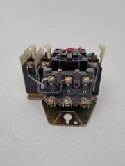 709-AOD103 Allen Bradley Motor Starter 120V Coil *NEXT DAY OPTION*