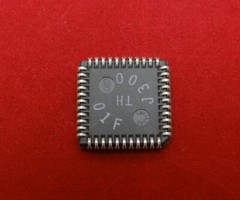 Qty10 Temic / MHS IS-80C32-16 CMOS 0 to 44 MHz Single Chip 8-bit Microcontroller
