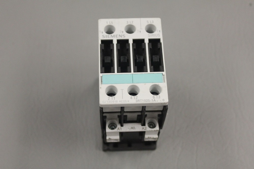 SIEMENS SIRIUS 3RT2038-1AK60 POWER CONTACTOR