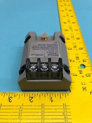 2 Bently Nevada 124534-01 Custom Proximitor, 177815