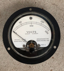 Honeywell Model HS3Z 0-200 DC Volt Meter Dial Gauge