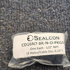 (QTY 10) SEALCON CD16N7-BK-N-O-PKGM: 1/2″ NPT 3 Holes/Cable Dia. 0.22″