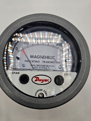 Dwyer Magnehelic Differential Indicating Transmitter (0-500 Pa) 605-500PA