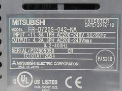 Mitsubishi FR-D720S-042-NA Drive Inverter 4.2A 200-240V 3PH D700