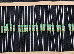 VISHAY 1000x Metal Film Resistors 5.62Ω WR40414005628G2100 5.62 Ohm