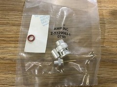 Te Connectivity/Amp Str 50Ω BNC Plug Connectors Crimp Termination 2-5329083-1