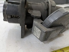 Hubbell Pin and Sleeve Plug 600V Industrial Electrical Connector Heavy Duty