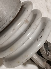 Porcelain high-voltage electrical insulator, 45 Ft/Lb, 6-3/0 ACSR, 6-4/0 AL