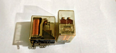 2PCS LOT-Siemens V23154-D0721-F104 Relays -New Open Box