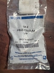 Ford F6UZ-13550-AA F6UZ13550AA License Plate Lamp