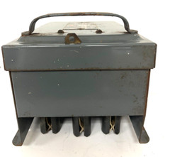 BULLDOG BUS PLIG DISCONNECT BP-321B 30 AMPS 240 VOLTS 3WIRE SYSTEM