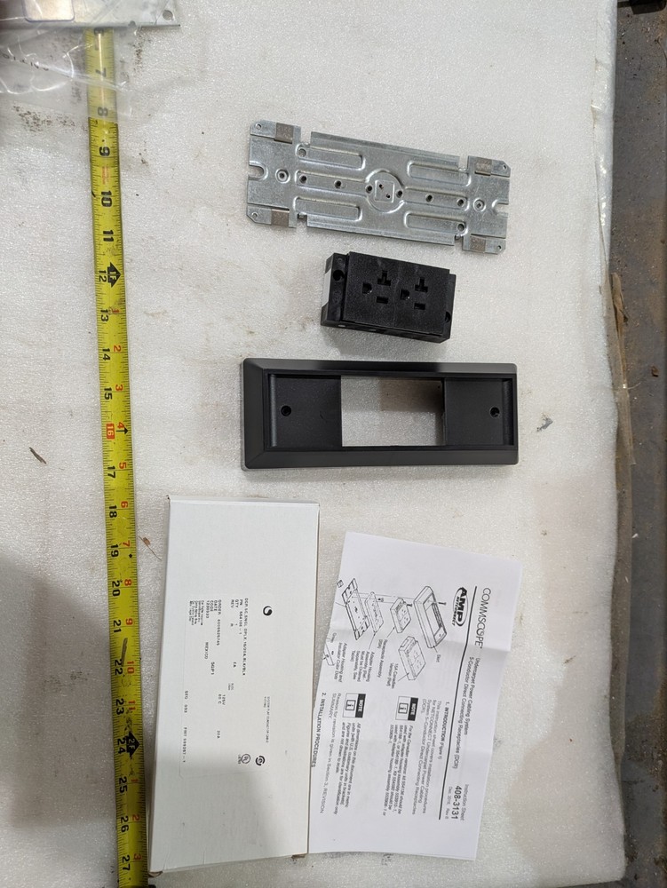 TE Connectivity 554186-1 DCR 5C Single Duplex 15/20A Black Receptacle BULK AVAIL
