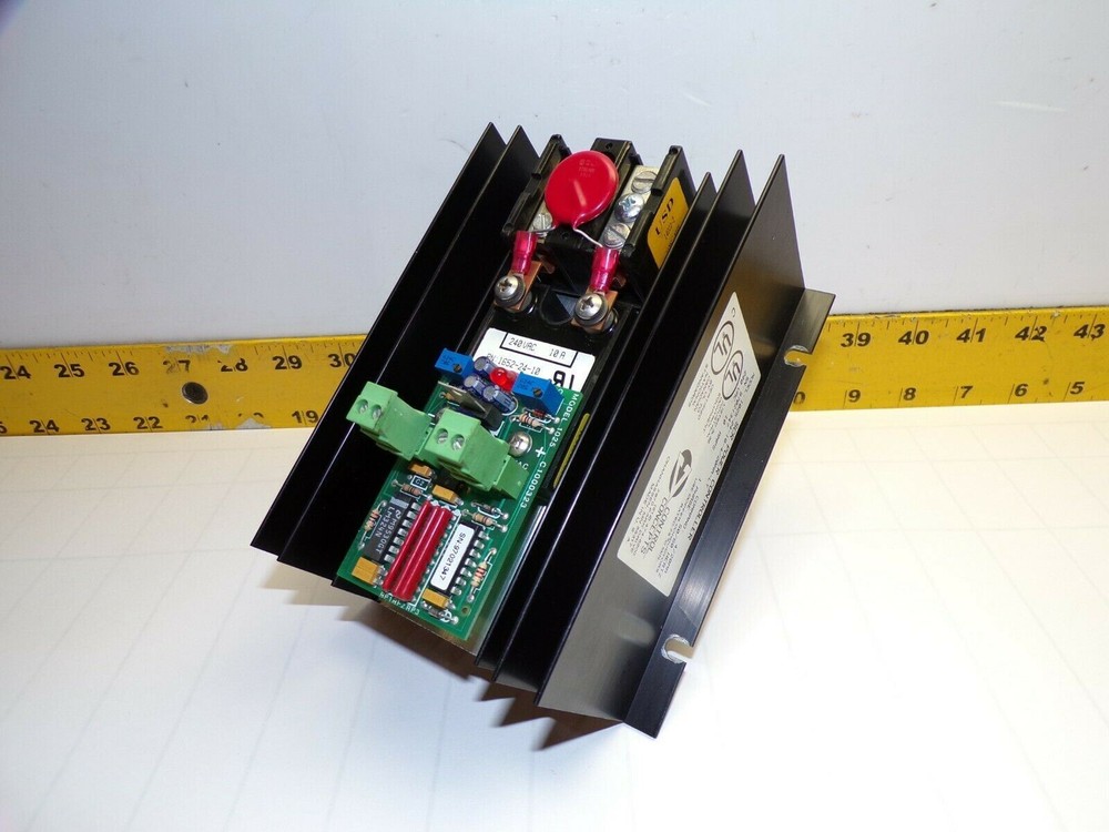 CONTROL CONCEPTS SCR POWER CONTROLLER 240V 10 AMPS 1025-24-10-4/20MA LT