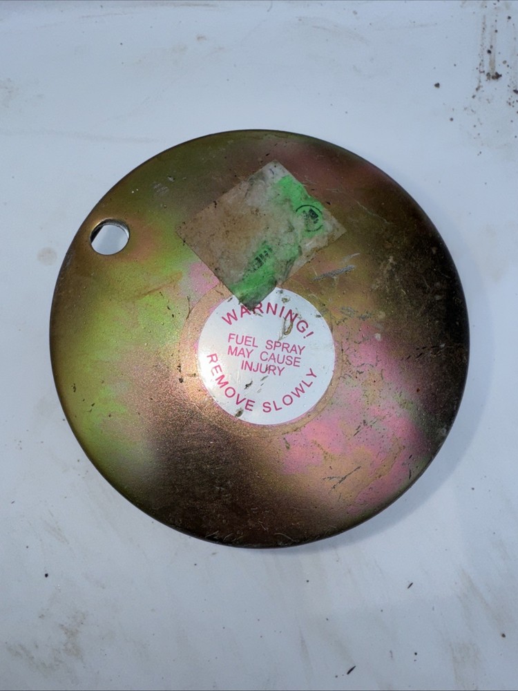 Universal Fuel Cap Replacement Heavy Duty Industrial Equipment Use SK135