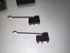 LOT of 25 EPROM IC MEMORY CHIPS – VARIOUS NAME BRANDS