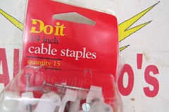 Do It 3/4″ Cable Staples, for securing non metallic cable, white, pkg of 15