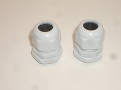MPJ 31510HD 0.43″ WATER RESISTANT CABLE GROMMET GLAND FEED-THROUGH RG-8 COAX 2PC