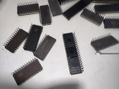 LOT of 25 EPROM IC MEMORY CHIPS – VARIOUS NAME BRANDS