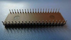 (1PC) Z0844206PSC ZILOG Z80 SIO/2, 2 CHANNEL, SERIAL COMM CONTROLLER, PDIP40
