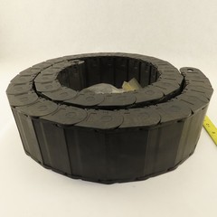 Igus 2680.10.150 4″ x 1-1/2″ Feed Thru Cable Carrier Energy Chain 6′ Section