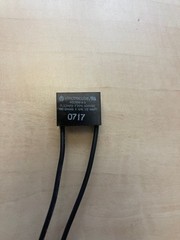 Electrocube RG1988-6-6, Surge Suppressor, 0.25MFD, 600VDC, 100Ohms, 1/2 W (New)